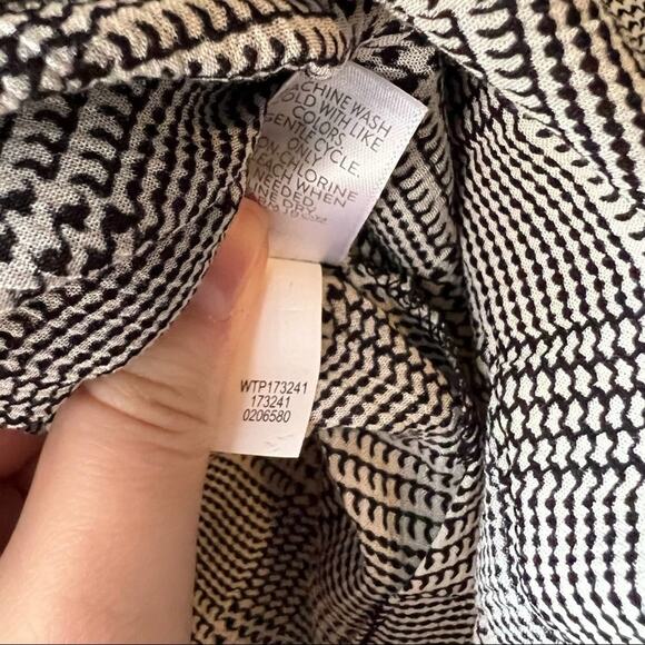 NWT J. Jill Women's Herringbone Button Down Tunic Blouse Top Long Sleeve Size XS - Picture 9 of 10